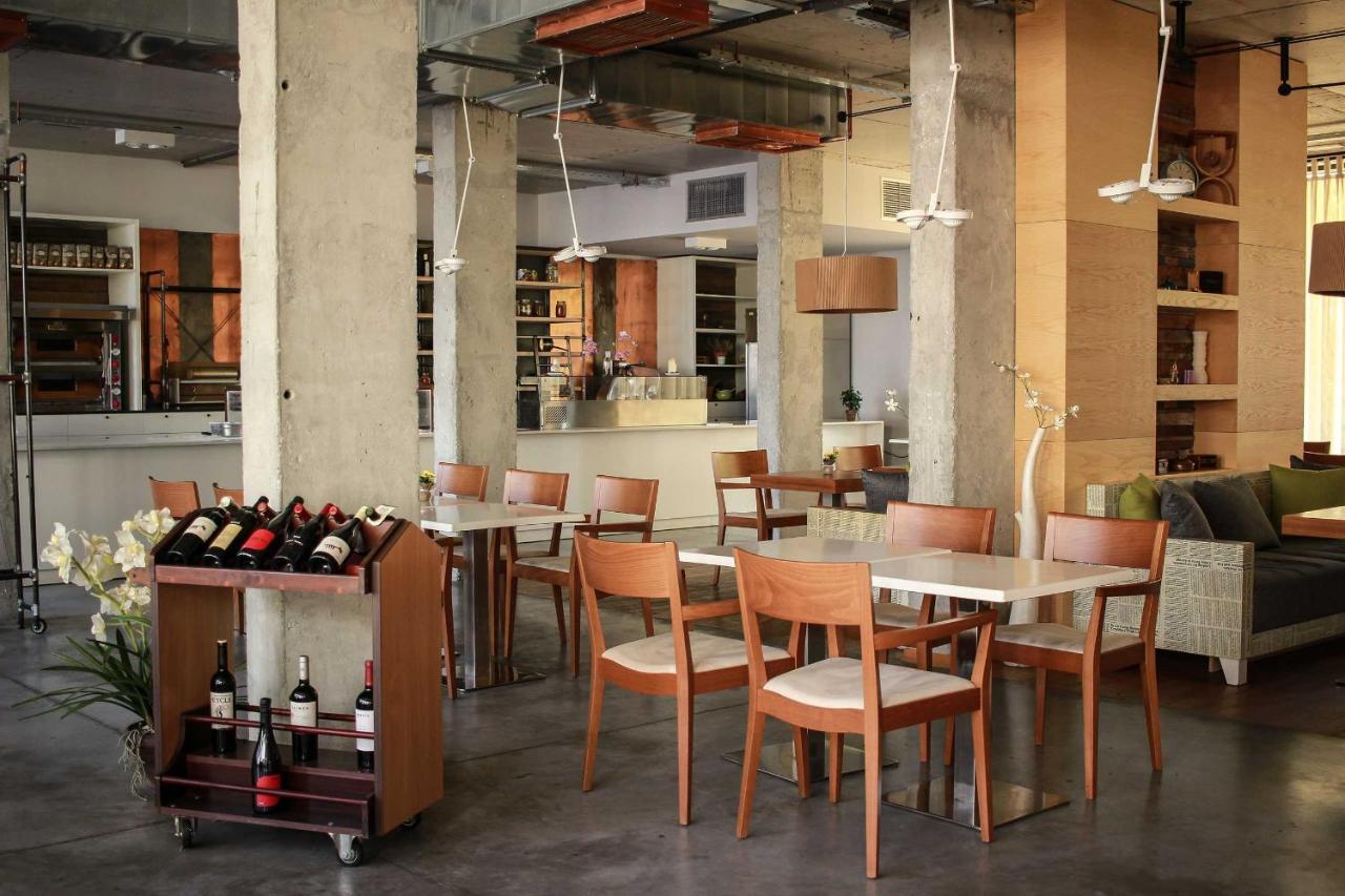 Design Studio In Atlantis Resort&Spa, Burgas Airport Bagian luar foto