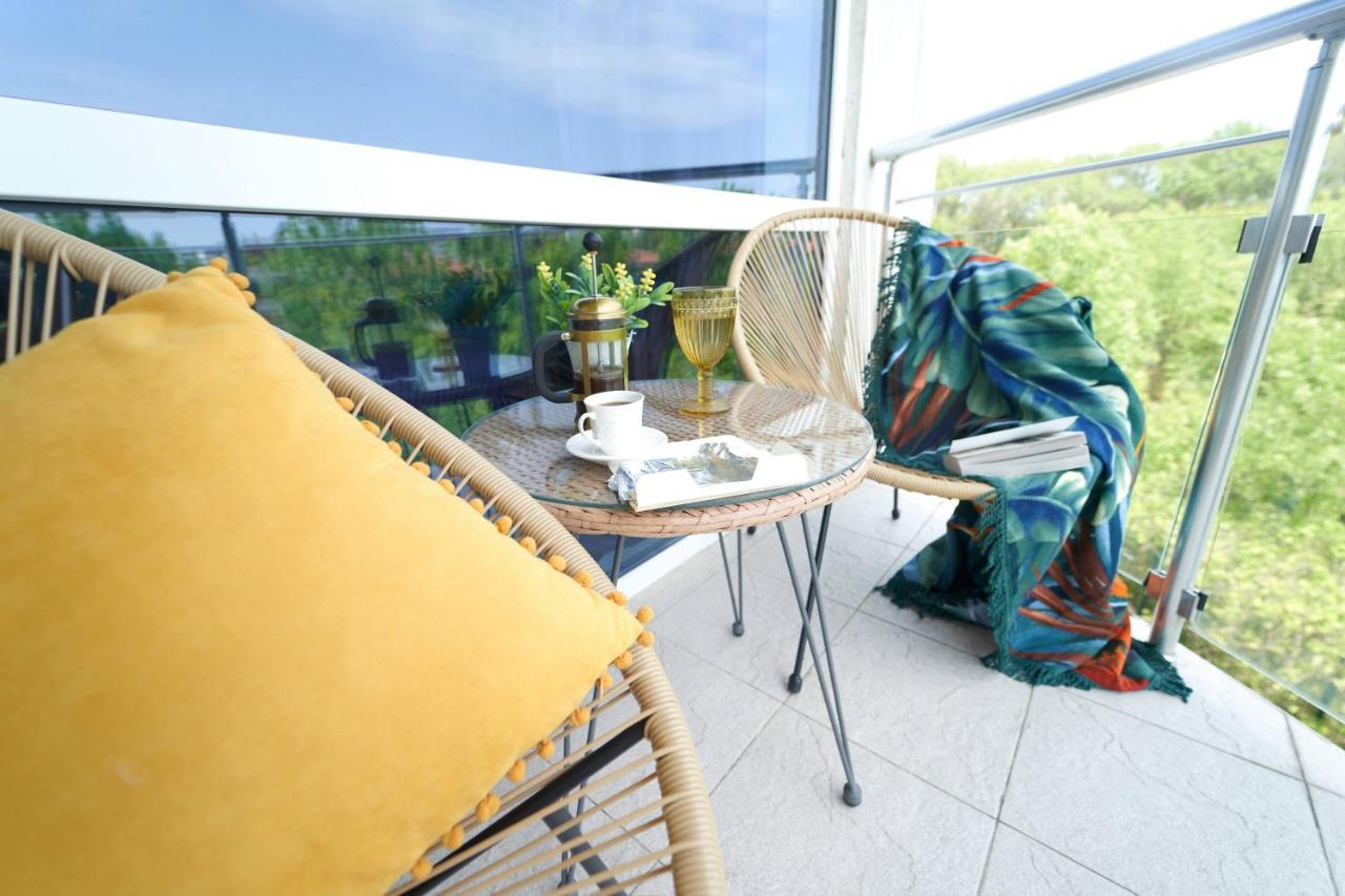 Design Studio In Atlantis Resort&Spa, Burgas Airport Bagian luar foto