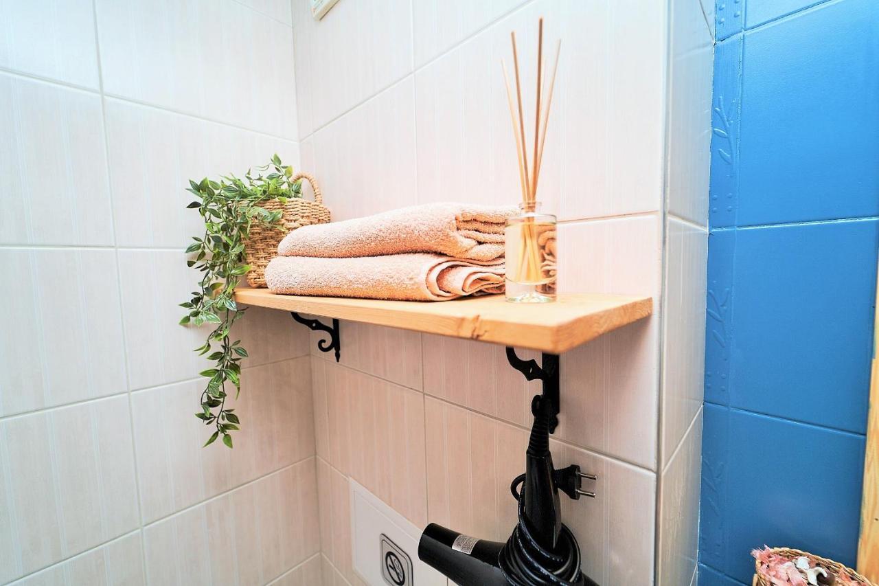 Design Studio In Atlantis Resort&Spa, Burgas Airport Bagian luar foto