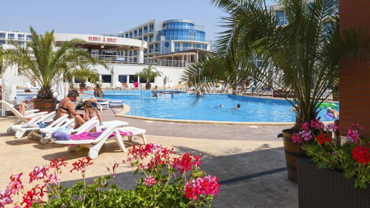 Design Studio In Atlantis Resort&Spa, Burgas Airport Bagian luar foto