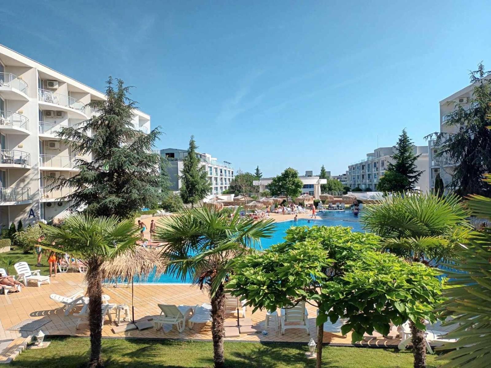 Design Studio In Atlantis Resort&Spa, Burgas Airport Bagian luar foto